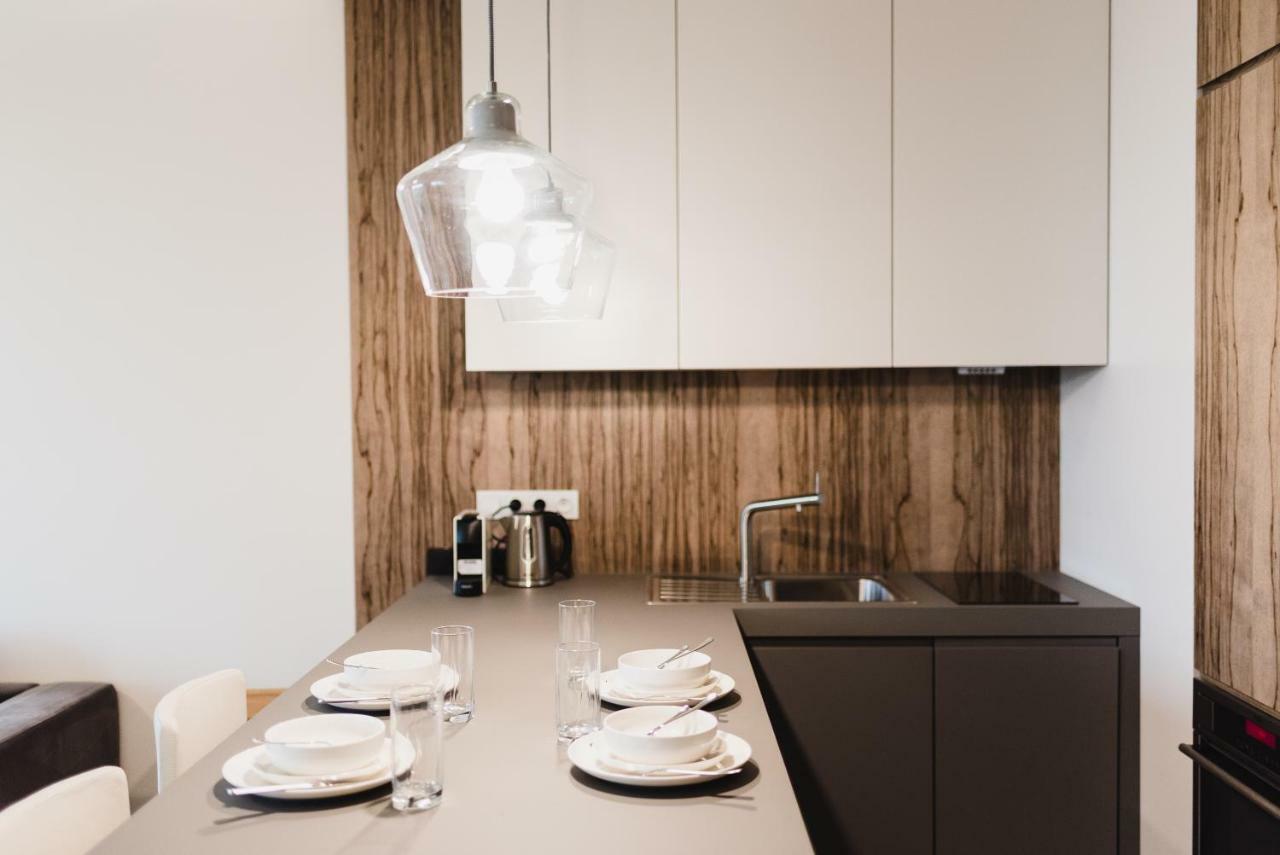 Luxlux Apartments Afara Варшава Экстерьер фото